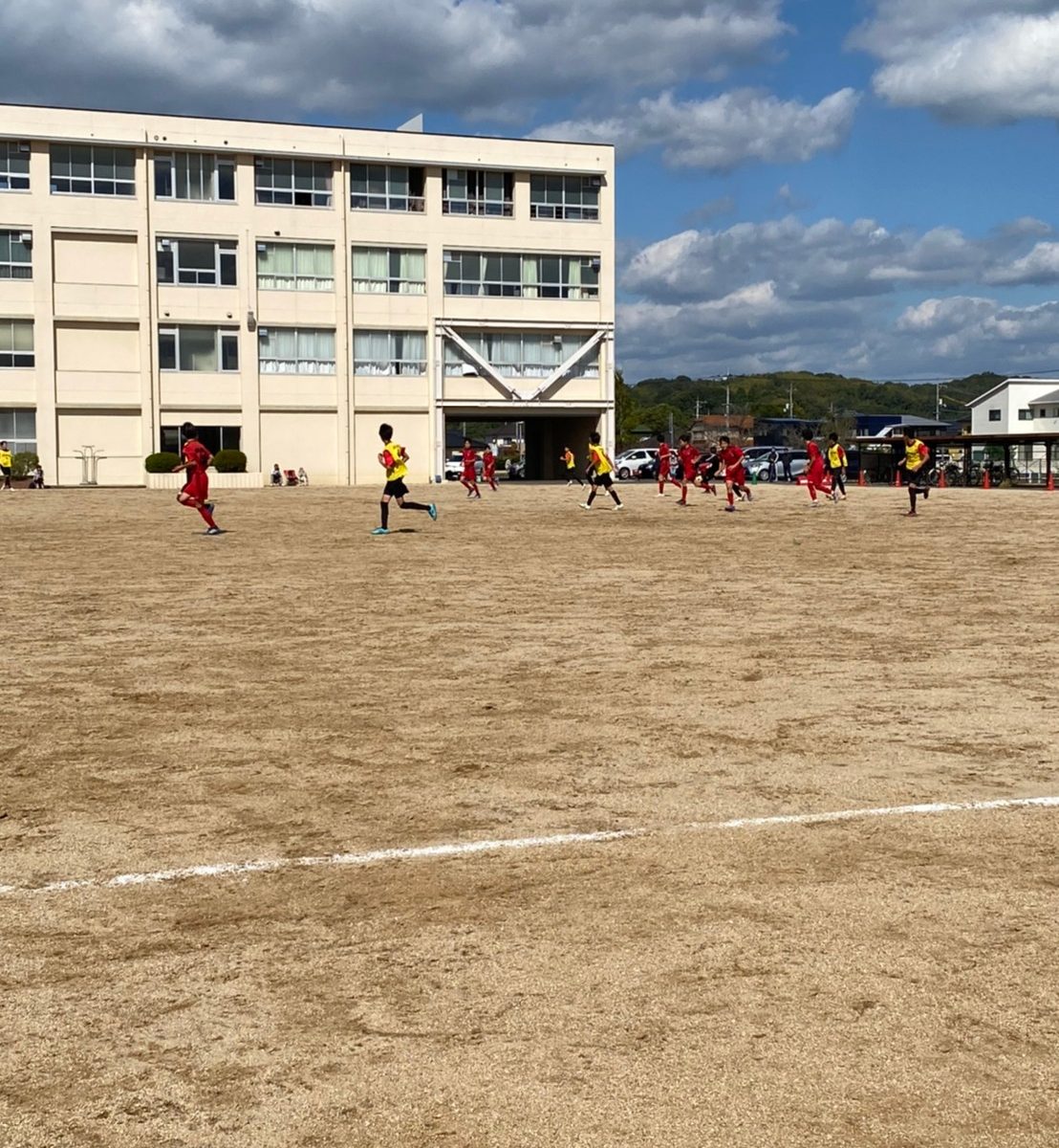 真備東中学校にて練習試合 アクート岡山サッカークラブ